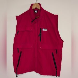 Sierra Designs Red Packable 6 Pocket Vest Jacket - Zip Pocket Detail
